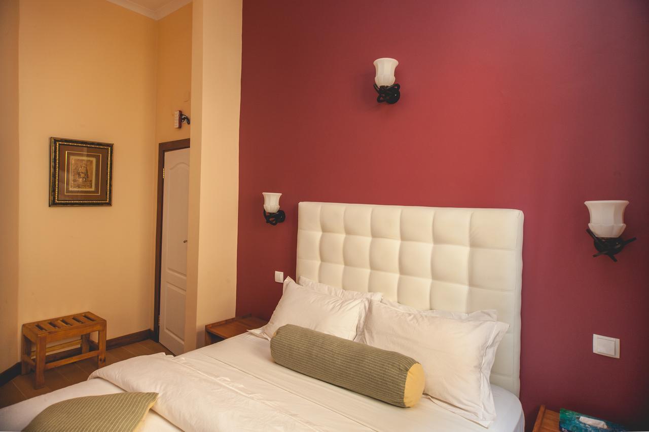 Palmeiras Guest House Maputo Bagian luar foto